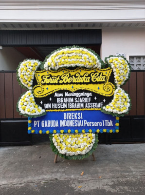 Papan Bunga Duka di Bontang Utara